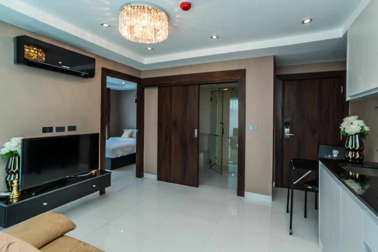 Serenity Pattaya Beach Exterior foto